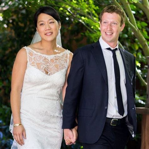 mark zuckerberg wife net worth